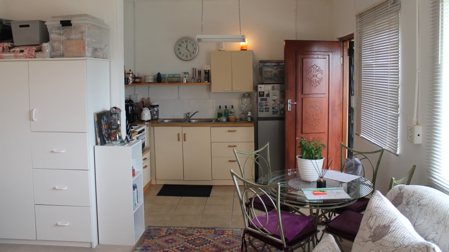 6 Bedroom Property for Sale in Napier Western Cape